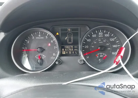 2013 Nissan Rogue S z USA, uszkodzony, nr VIN JN8AS5MV7DW105367